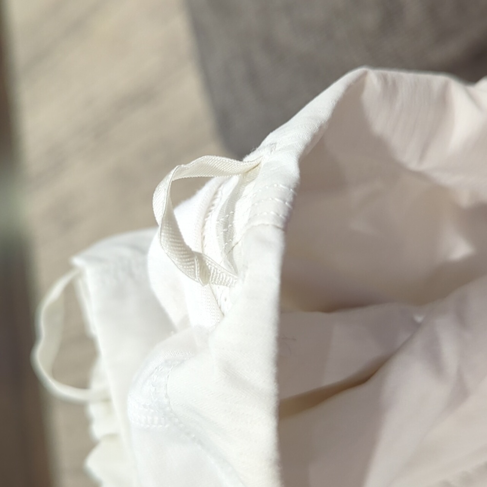 Lululemon Studio Crop *Liner White like new - Picture 11 of 14
